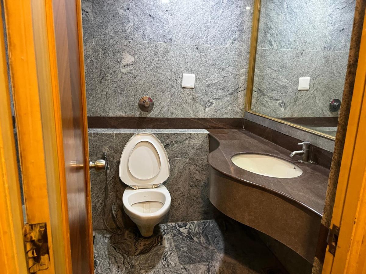Asr Guesthouse Tirupati Kültér fotó
