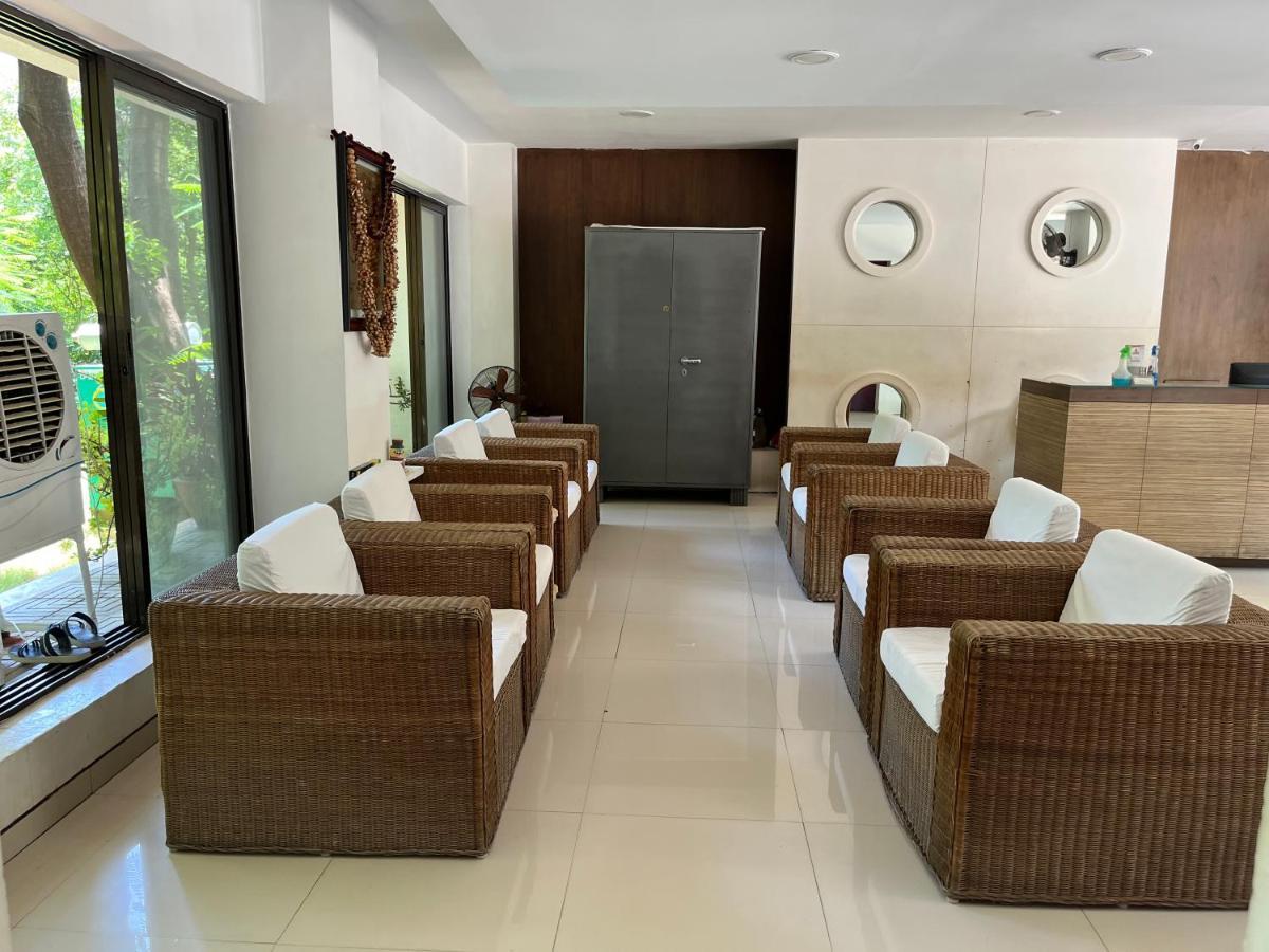 Asr Guesthouse Tirupati Kültér fotó