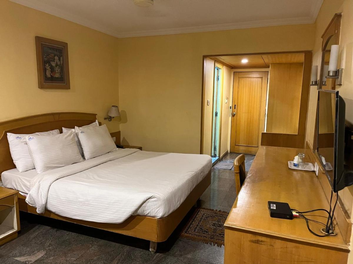 Asr Guesthouse Tirupati Kültér fotó